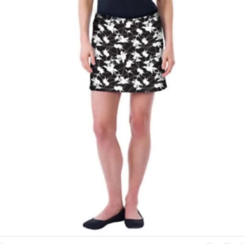 NWT. SKORT TRANQUILITY. Ultimate comfort and fit.​